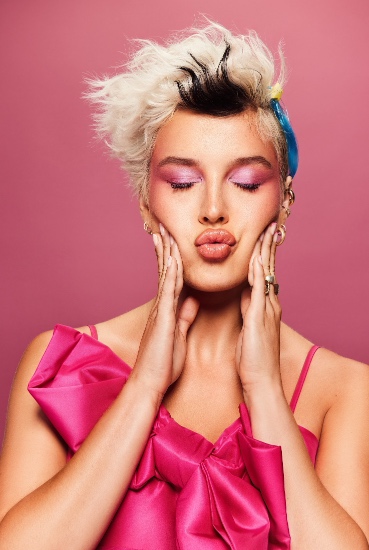 Unlocking Beauty: Time-Saving Makeup Hacks and Shortcuts GlamCandy